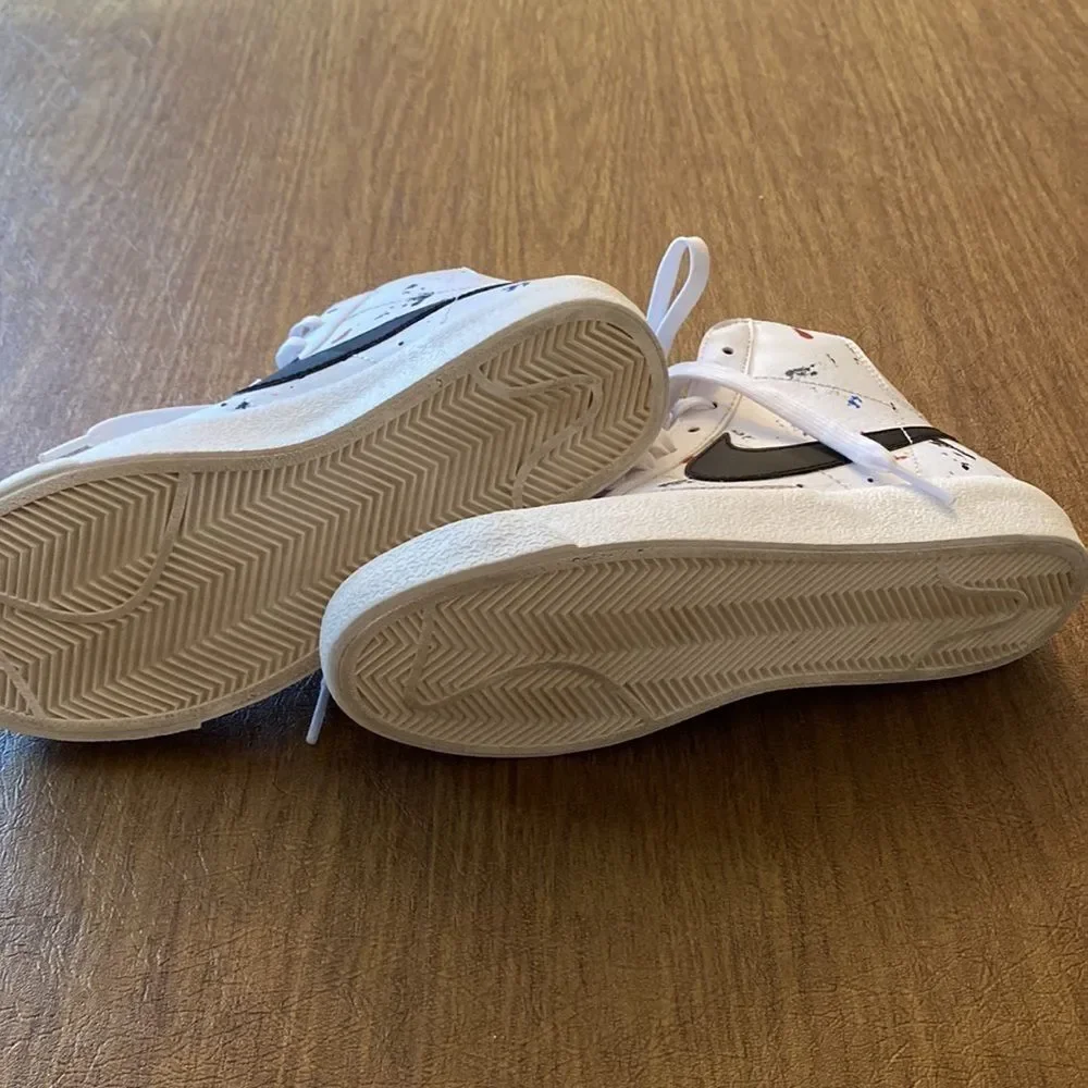 Nike size 3.5Y